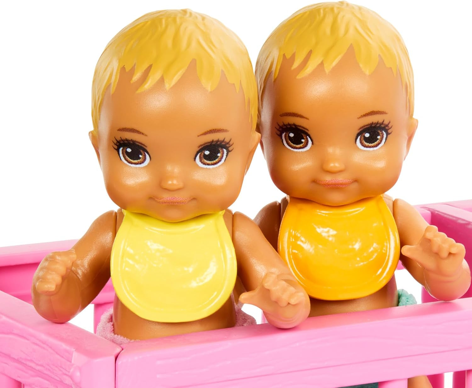 Barbie Skipper bambola e cameretta con accessori, include bambole gemelle, 1 culla, 1 altalena, 1 sedia a dondolo e altro ancora, HXM99 Naty Shop Dolls