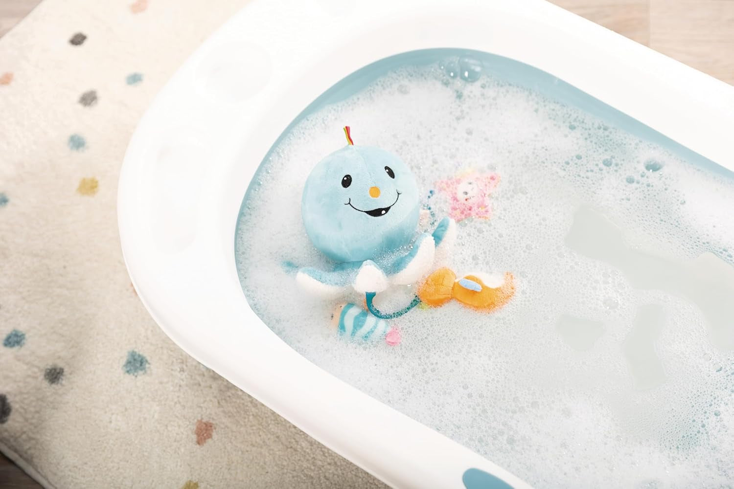 Giocattolo da bagno Octily 18x14 cm incl. 3 personaggi in confezione regalo 23,5x17x13,5 cm blu - giocattolo con elementi di presa - giocattolo da bagno per bambini da prendere e giocare Baby Toys Naty Shop