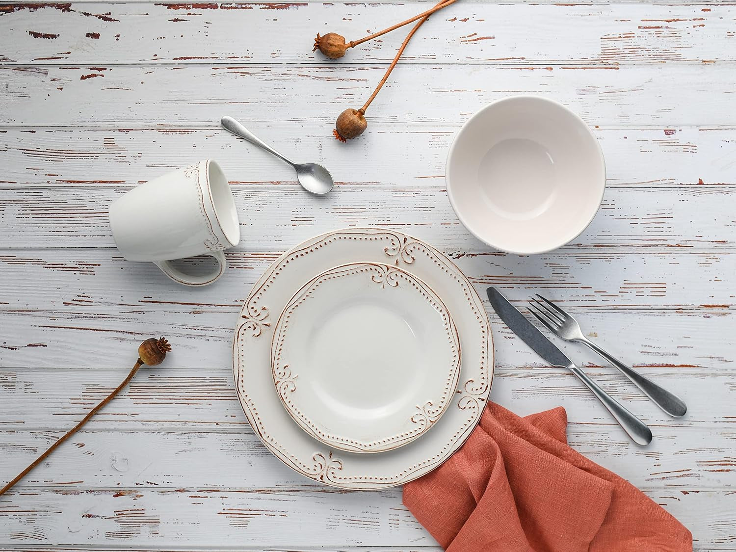 CreaTable, 23601, serie Romantic Vintage, set di stoviglie da 16 pezzi per 4 persone, servizio combinato in porcellana, lavabile in lavastoviglie e adatto al microonde, produzione di qualità