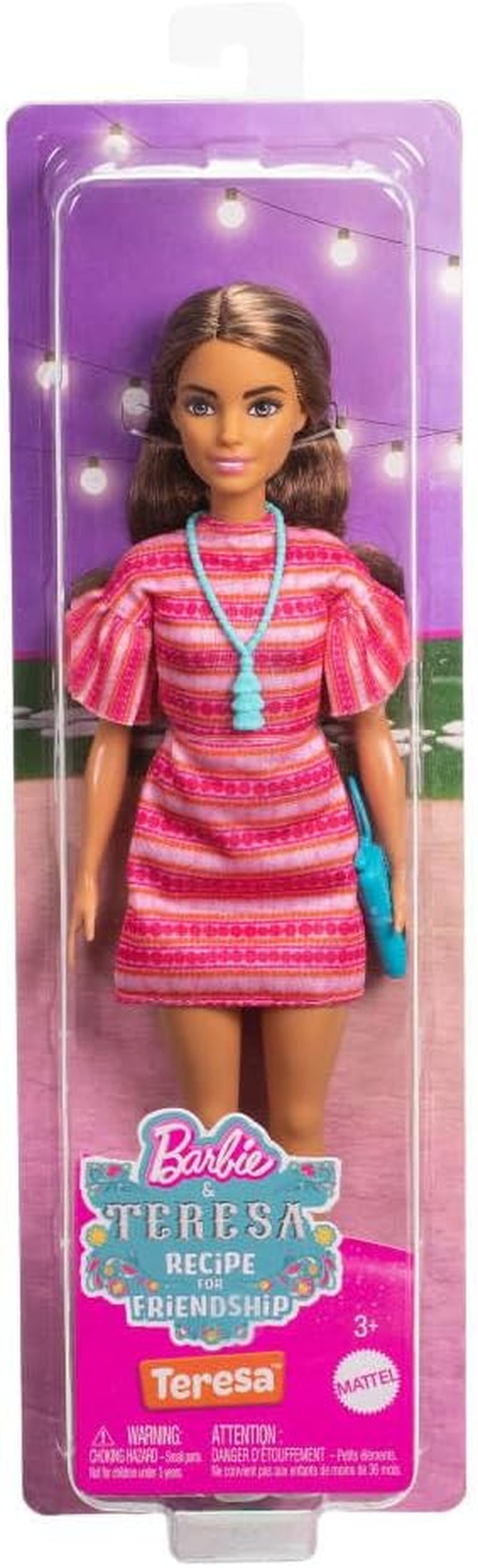Barbie e Teresa Rezept für Freundschaft Teresa-Modepuppe mit unverkennbarem Outfit zum An- und Ausziehen, mit Accessires Included einer Necklace, JCT02