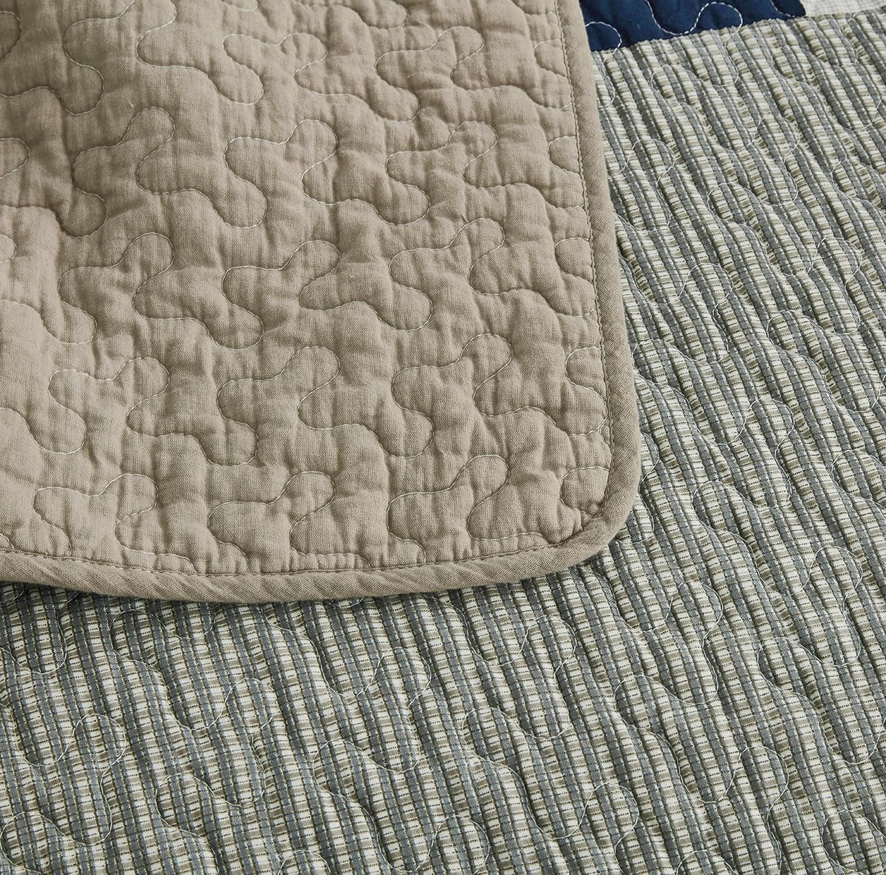Collezione Chezmoi Addy Set trapunta patchwork Cotone prelavato Leggero Reversibile Per tutte le stagioni Oversize 3 pezzi Blu marino Bianco Grigio Talpa Trapunte e trapunte scozzesi Naty Shop