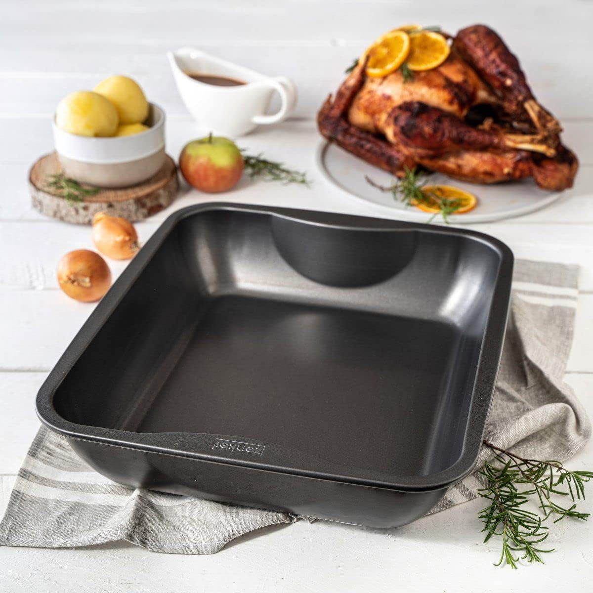 Zenker Xxl-Brat- Und Auslaufform (40 X 8 X 34 Cm) SPECIAL COOKING, Rechteckige Ofenform Mit Antihaftbebeschichtung, Backblech Für Krosse Braten & Saftige Aufläufe (Farbe: Schwarz), Menge: 1 Stück Stampi e vassoi per cuocere Naty Shop