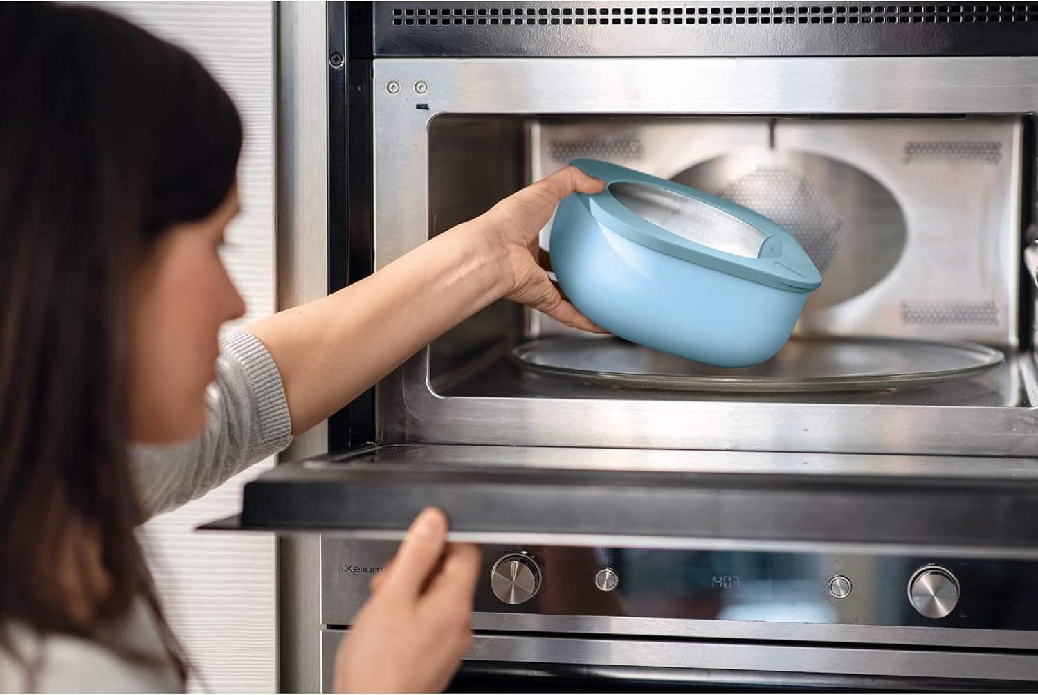 Guzzini - Kitchen Active Design, STORE&MORE Set 3 contenitori ermetici per frigo/freezer/microonde, alti - 19,5 x 19,5 x h12,3 cm | 750/1550/2800 cc- 17070852 Contenitori per alimenti Naty Shop