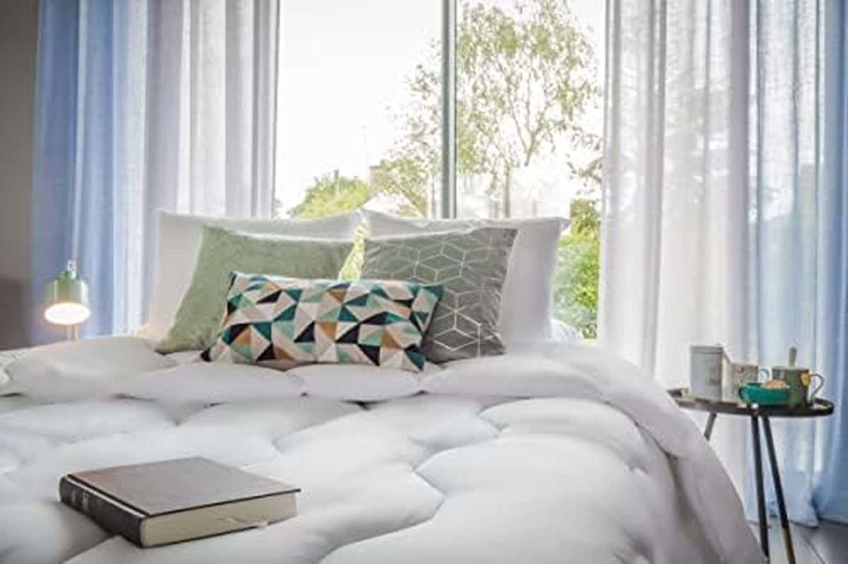 Blanrève - Piumino Aerelle Blu - Ultra morbido - soffice e confortevole - per letto matrimoniale - ecologico - fibra comfort che fa bene agli oceani 240 X 220 Cm Piumini e Trapunte Naty Shop