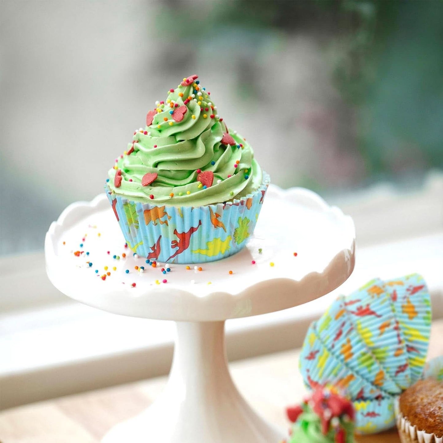 Set Günthart Dino, 55 grammi + 50 pirottini di carta per cupcake Sprinkles Naty Shop