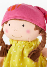 SIGIKID 39411 Piccola bambola morbida per bambina, giocattolo per bambini, consigliata dai 6 mesi, giallo
