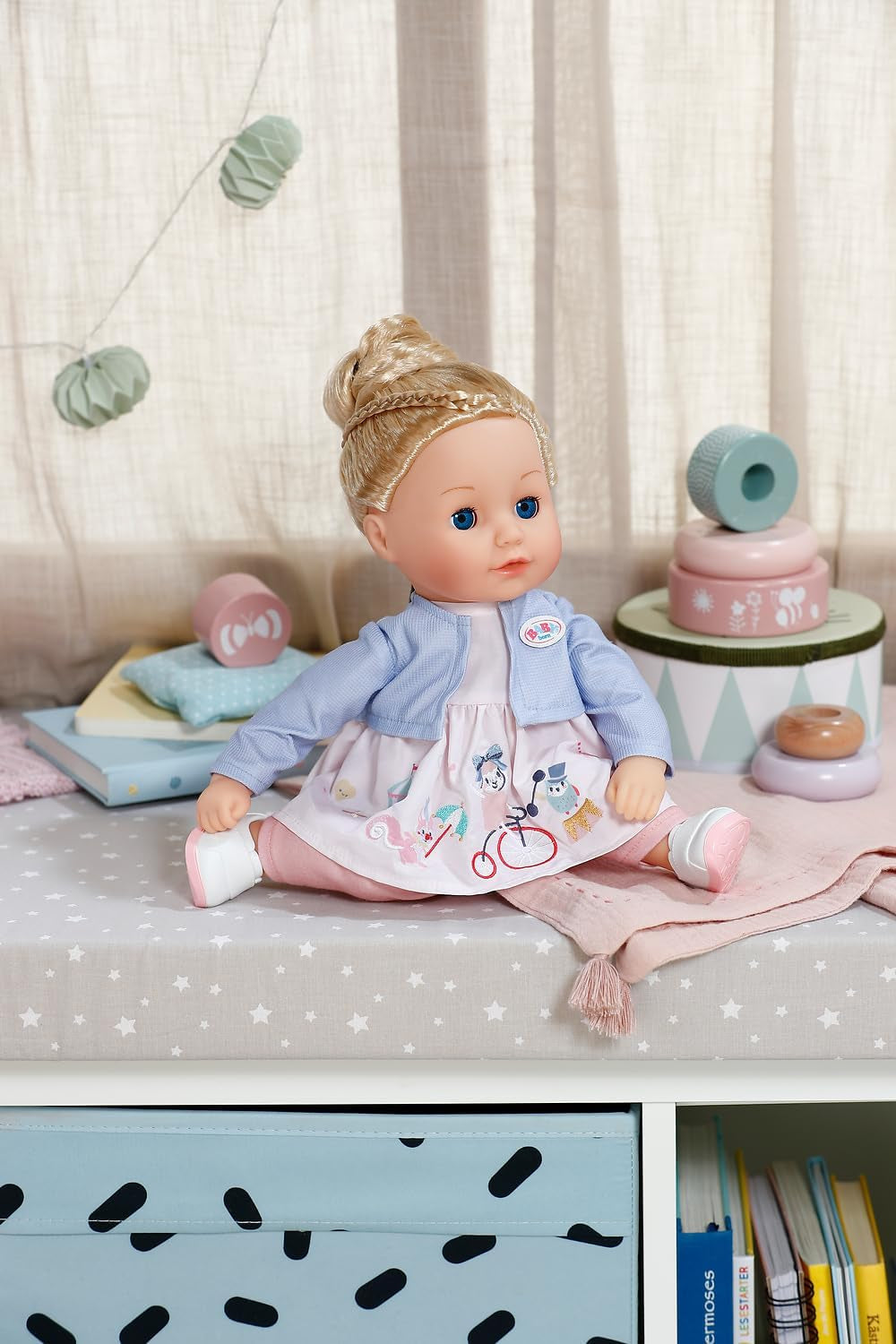 BABY nata Sophia Rose - bambola morbida da 36 cm - Bambola con capelli biondi di alta qualità e occhi assonnati - Adatta a bambini da 1 anno