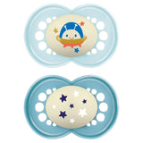 Ciuccio MAM 6+ mesi (confezione da 2) MAM 6-16 mesi si illumina al buio con tettarella in gomma, confezione da 2 con portaciuccio sterilizzante, azzurro/azzurro