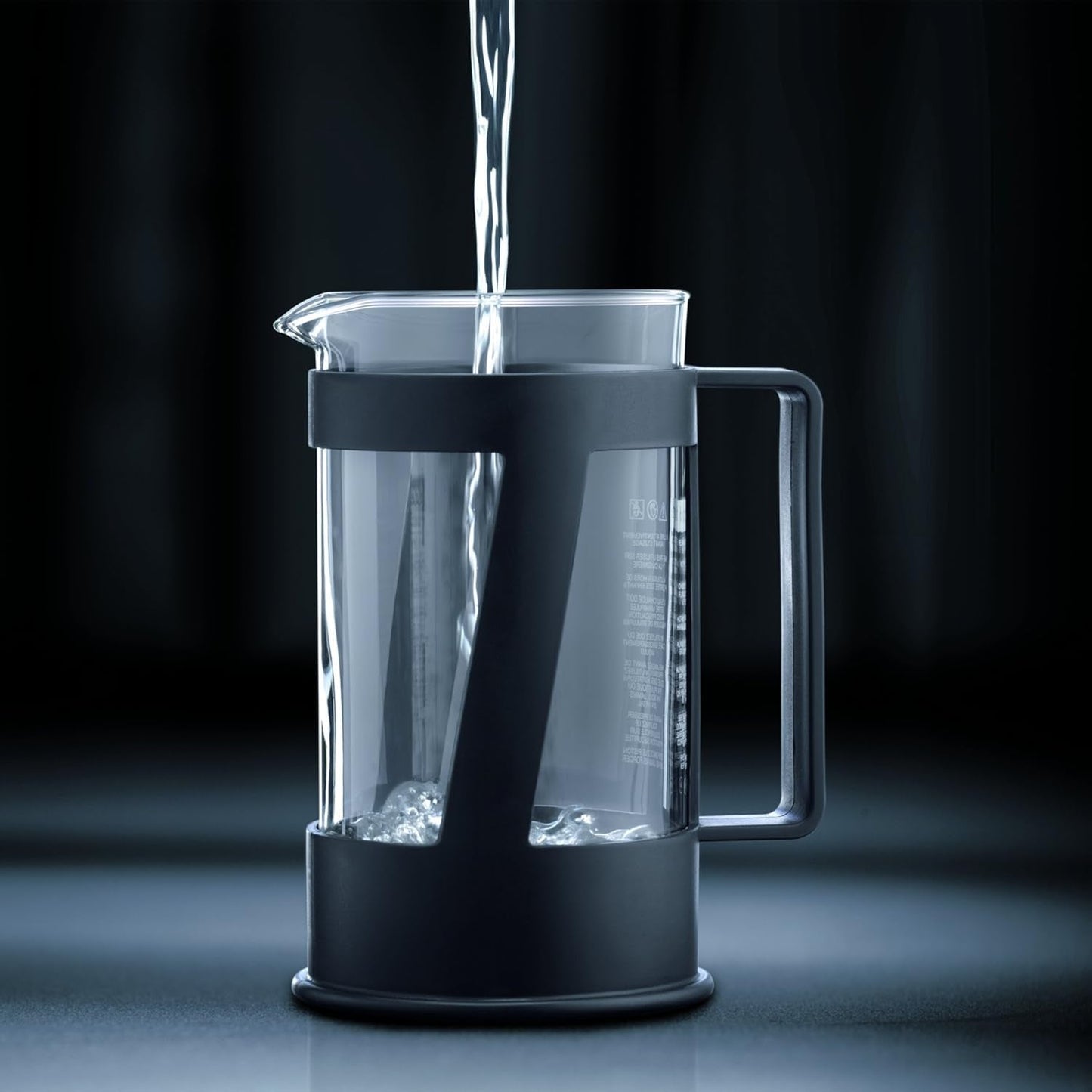 Caffettiera Bodum CREMA (sistema French Press, filtro permanente in acciaio inossidabile, tappo di sicurezza, 0,5 litri) nera