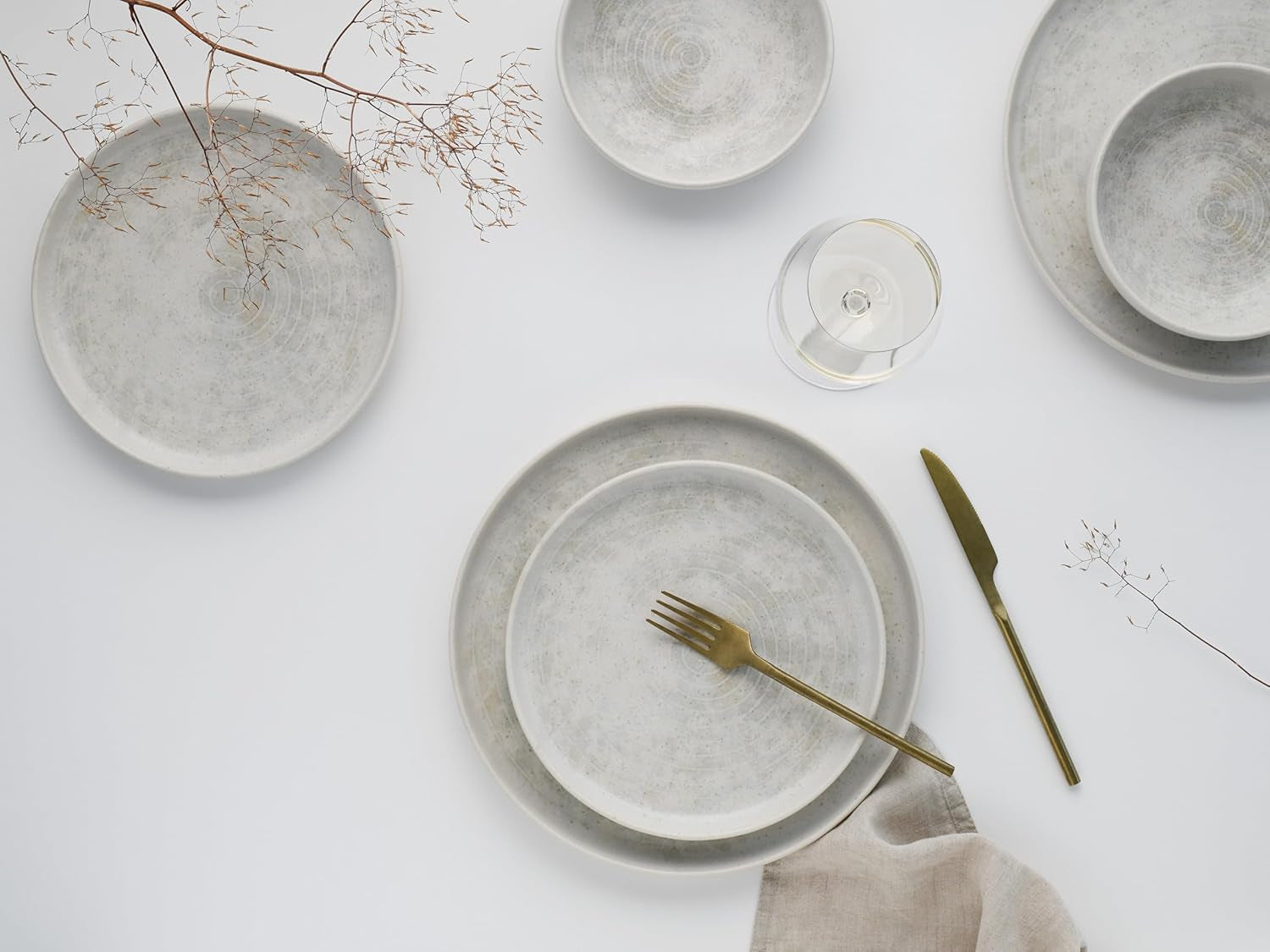 CreaTable, 23714, serie Uno Athena, set di stoviglie da 12 pezzi per 4 persone, set di piatti in porcellana, lavabile in lavastoviglie e adatto al microonde, prodotto in Portogallo