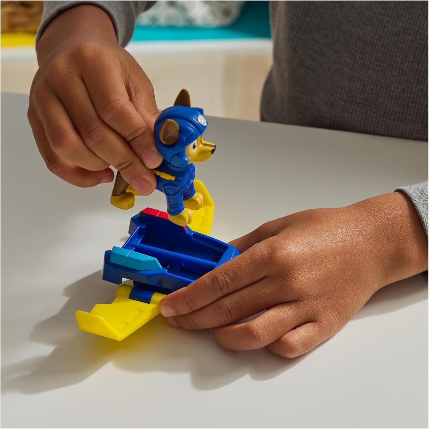 PAW PATROL Chase Action Pup Mini Rescue Airplane Playset con Ali Pieghevoli Giocattolo per Bambini 3 Anni Action Figure Naty Shop