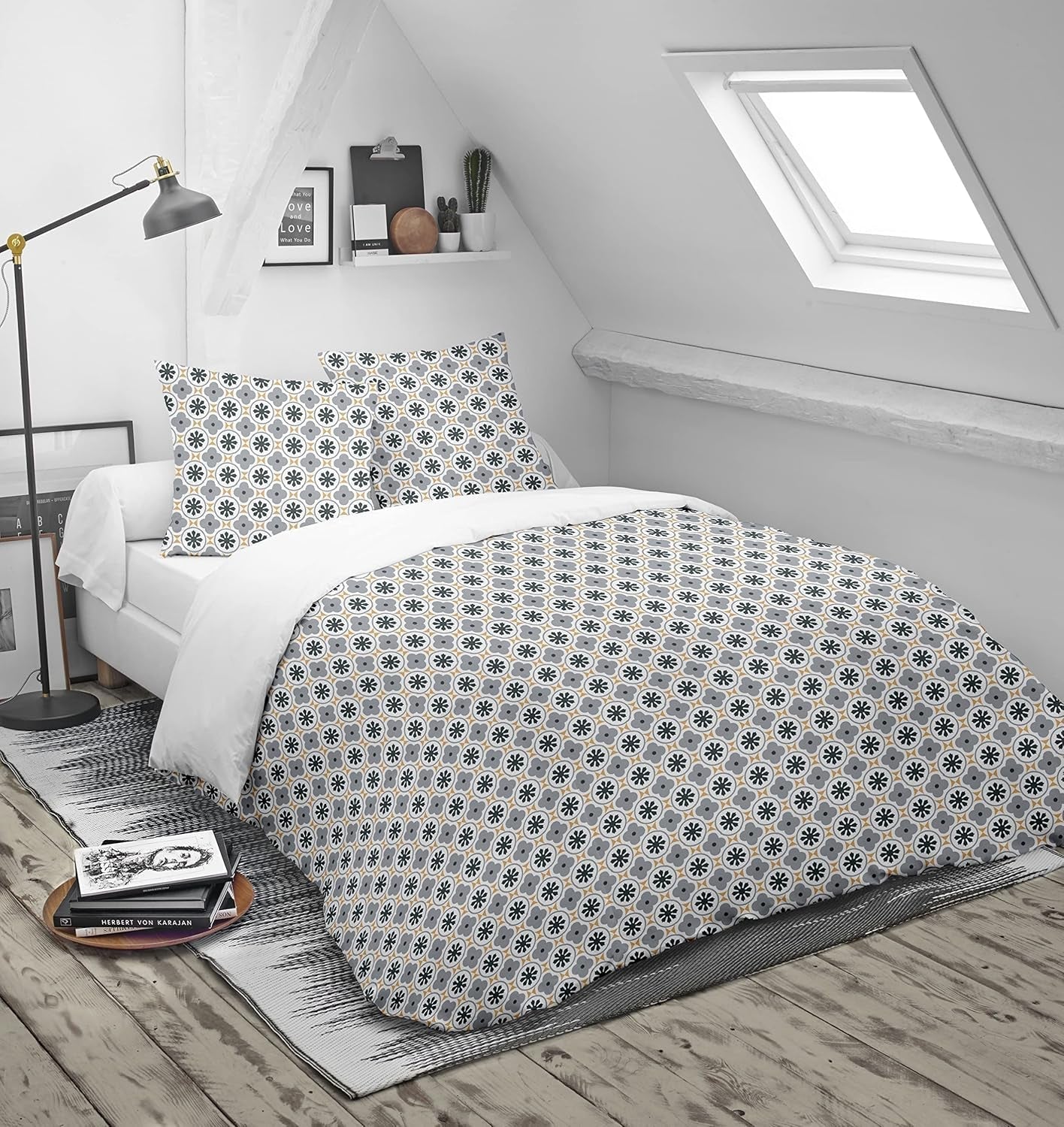 Blanrève Copripiumino Stampato o tinta unita, Temperata, Per letto singolo, Ecologico, Di facile manutenzione, 140 X 200 Cm, Bianco, Grigio Piumini e trapunte Naty Shop Bianco, Grigio 140 X 200 Cm