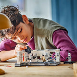 LEGO Star Wars Tantive IV Boarding, Giocattolo da costruzione del film Una nuova speranza, Playset fantasy da collezione, Idea regalo per ragazzi e ragazze 8+ e collezionisti 75387 Set da costruzione Beuche den LEGO-Store
