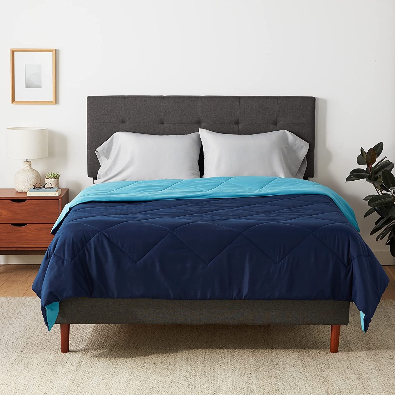 Copripiumino Amazon Basics in microfibra, utilizzabile su entrambi i lati, 220 X 240 Cm, grigio/nero Piumini e trapunte Naty Shop Blu navy/azzurro cielo 220X240 Cm