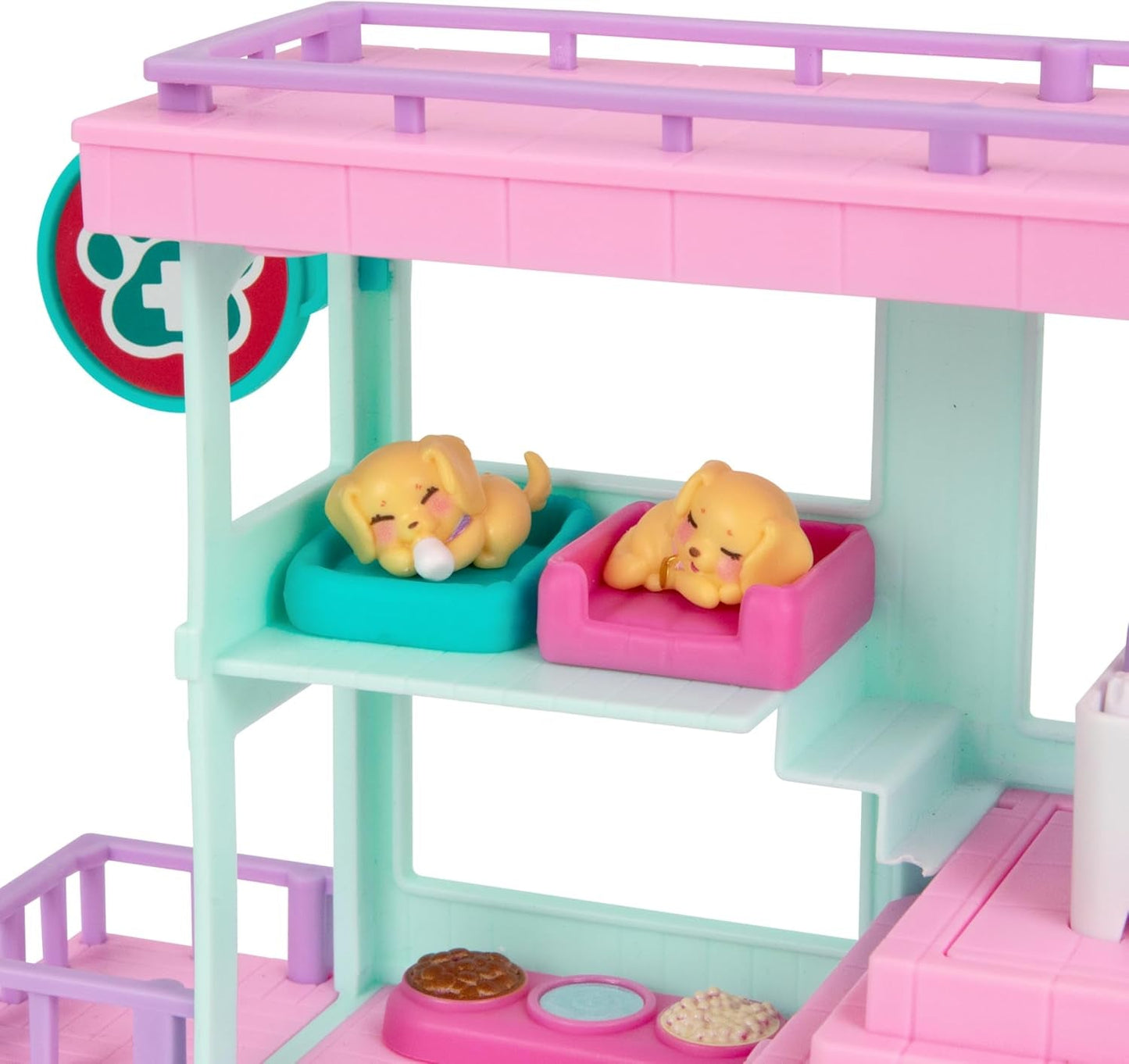 Little Live Pets Mama Surprise Families Baby Clinic Playset, 3 cuccioli di Retriever inclusi, Magic, set da gioco fronte-retro (27,8 cm di larghezza, 23,8 cm di altezza). Dare da mangiare, fare il bagno e giocare, regalo per bambini Action figures Naty Shop