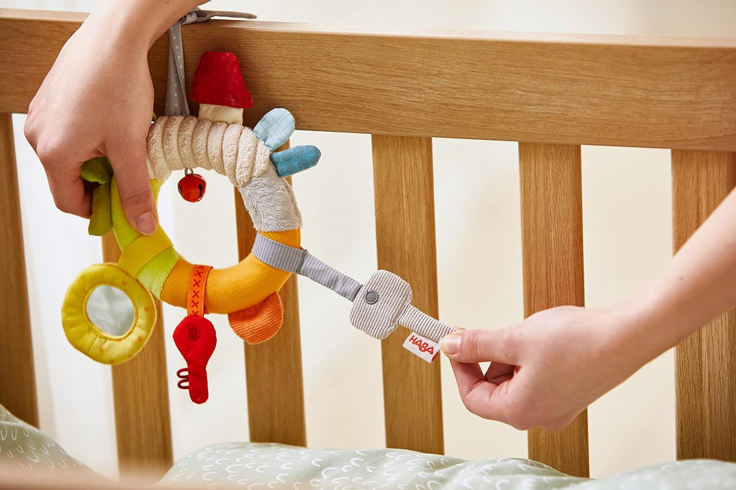 HABA 306453 - Figura appesa Primo set di chiavi, figure mobili e pendenti da 6 mesi Giochi per bambini Naty Shop