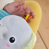 Bright Starts, Elefantino Hug-a-bye con luci, canzoni, texture diverse e altro, multicolore Toys Bebe Naty Shop
