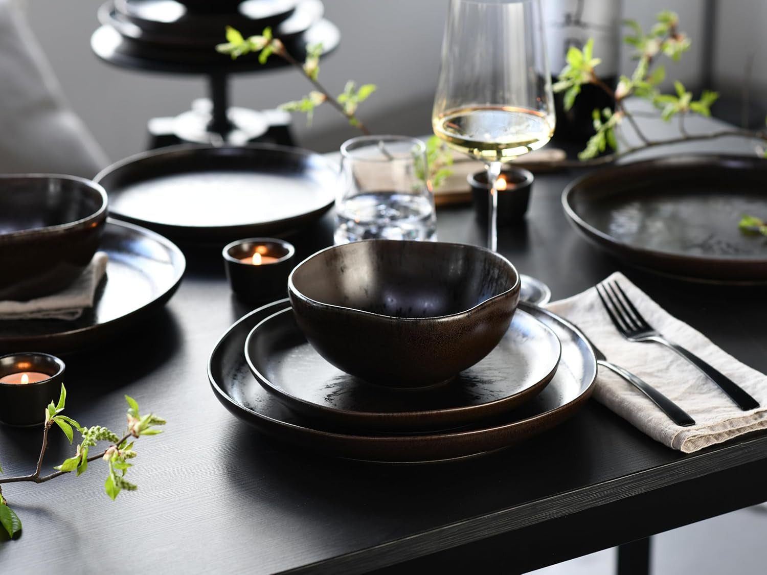 CreaTable, 21249, serie Natura Organic RUSTY, set di stoviglie da 12 pezzi per 4 persone, set di piatti in porcellana, lavabile in lavastoviglie e adatto al microonde, prodotto in Europa