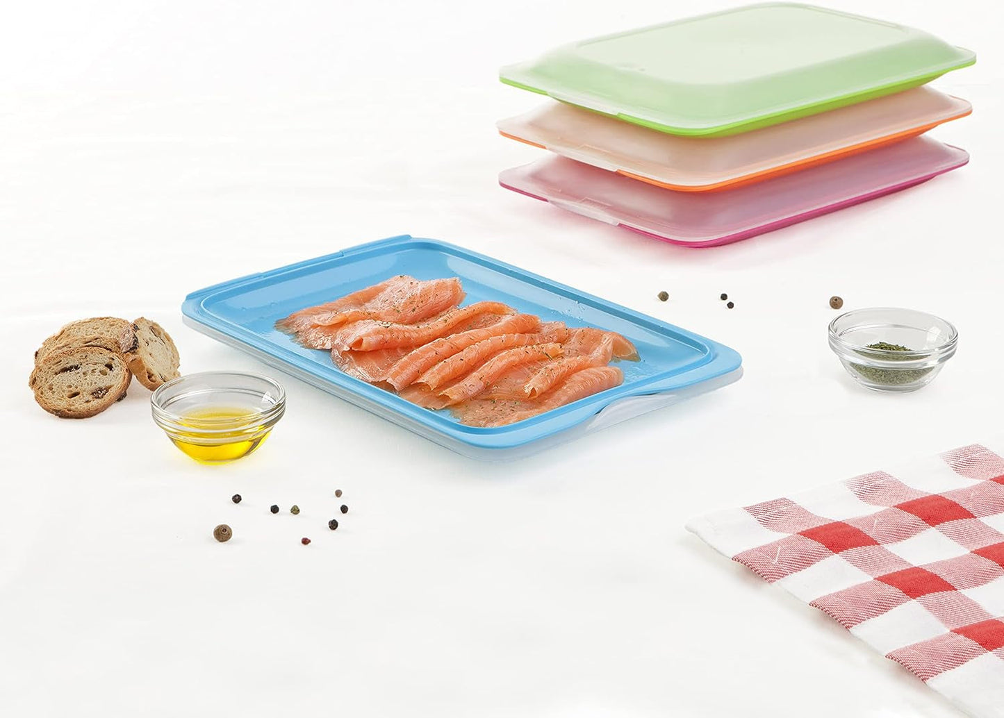 TATAY Fresh Slicer Box Set da 4, senza BPA, riutilizzabile, impilabile, lavabile in lavastoviglie e MWO, colori casuali. Misura 17 cm x 3,2 cm x 25,2 cm Scatole per la conservazione degli alimenti Naty Shop
