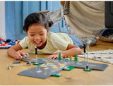 LEGO City Incrocio stradale con semaforo Set da costruzione con mattoncini fosforescenti 60304 Set da costruzione Besuche den LEGO-Store