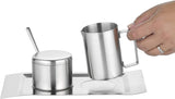 Set di 4 contenitori per latte e zucchero, modello Wave, 400-1655, realizzati in acciaio inossidabile 18/10 spazzolato. Il set è composto da un vassoio per ciascuno.