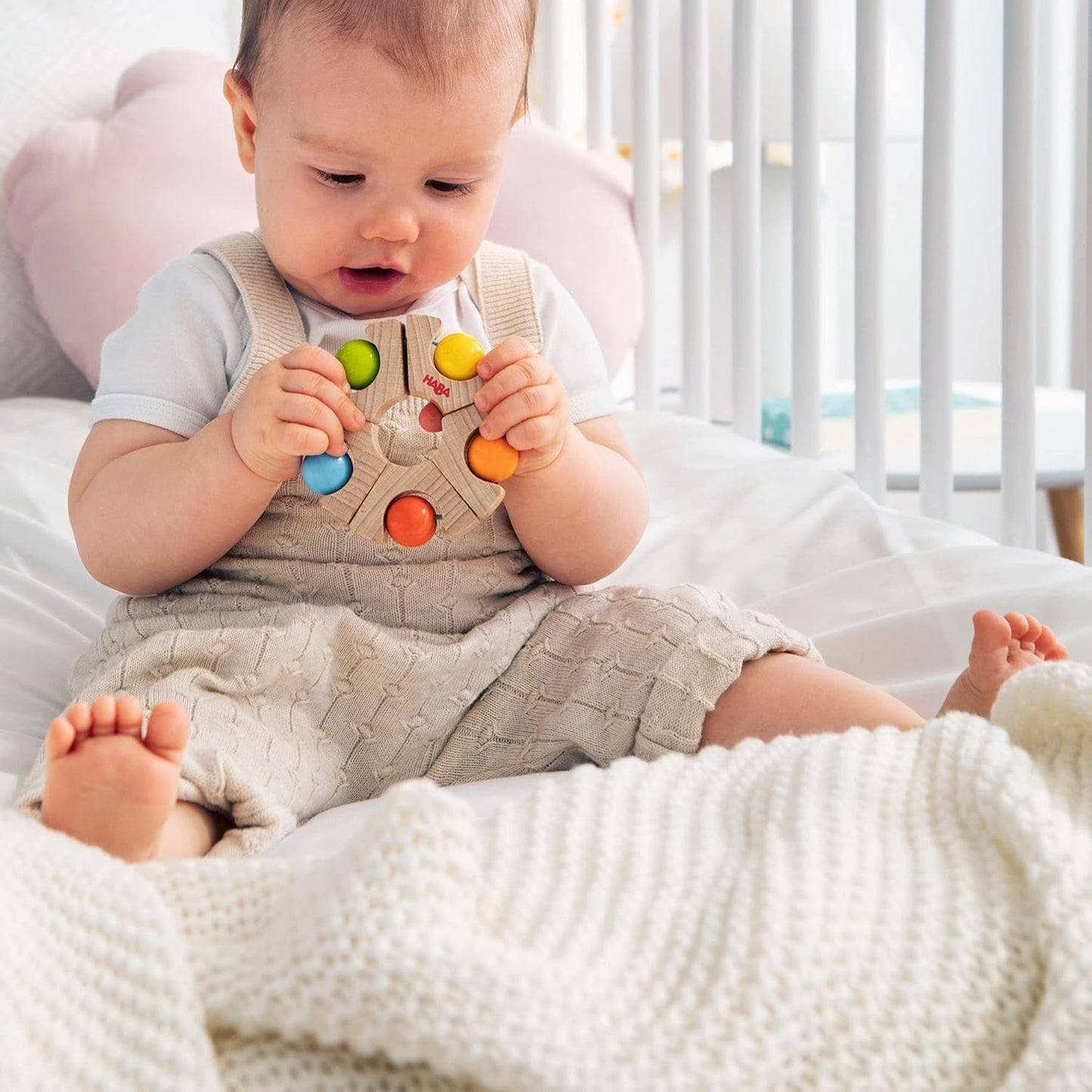 HABA 306692 - Giocattolo di cattura con ruota a sfera, Giocattolo di cattura a partire da 6 mesi, Made in Germany, Colorato Bebe Toys Naty Shop