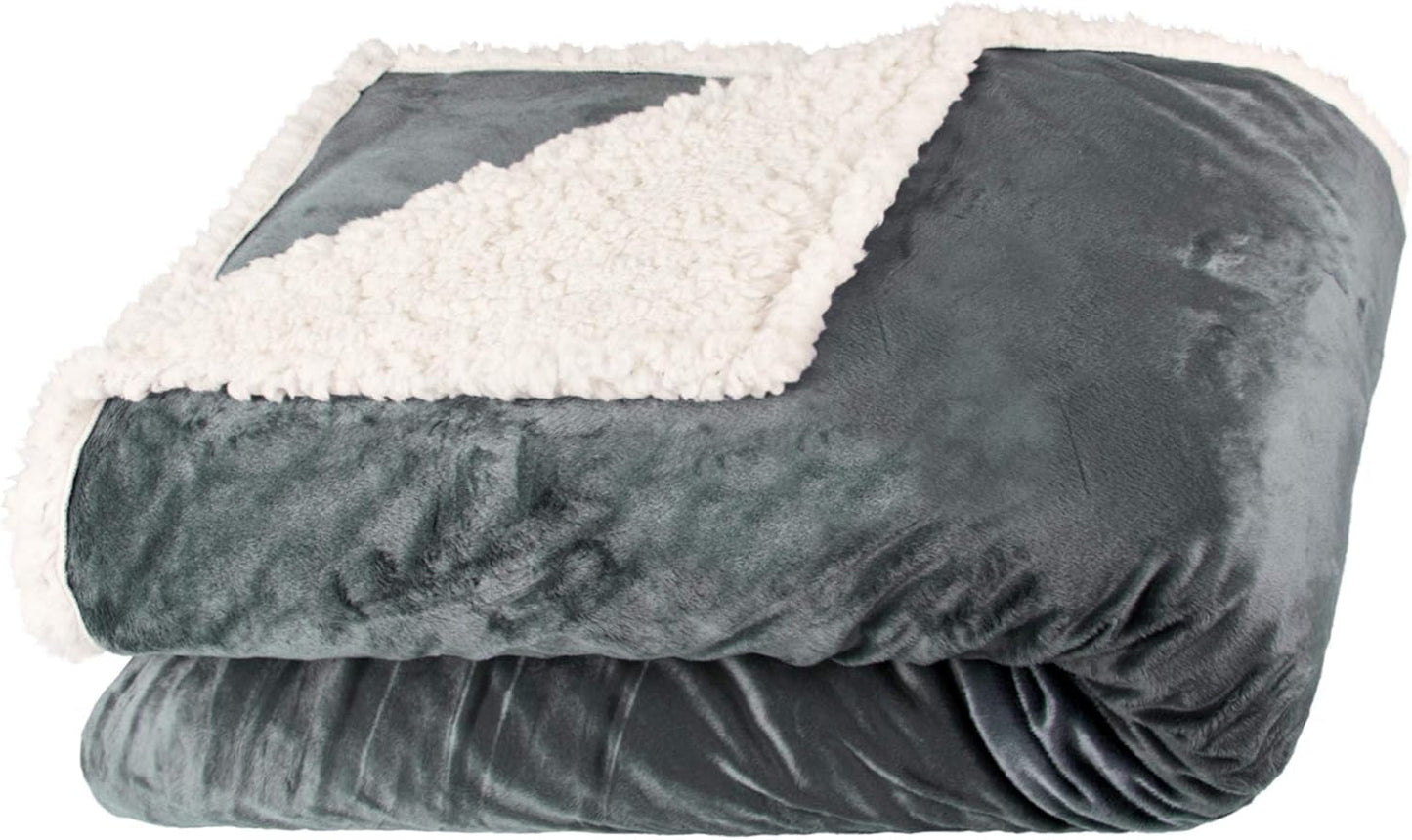 Aqua-Textil Morbida coperta 150 x 200 cm Grigio Bianco Melange Peluche Coperta TV Copriletto Sherpa Pile Oeko-Tex Ottawa Letti e coperte Besuche den aqua-textil-Store Grigio Bianco Nicki Coperta confortevole 150 x 200 cm