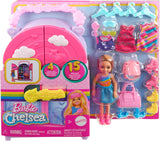 Barbie Chelsea - Set da gioco con bambola e guardaroba, vestiti e accessori, set da 17 pezzi, pieghevole per giocare e riporre in viaggio, HXN03 Naty Shop Dolls
