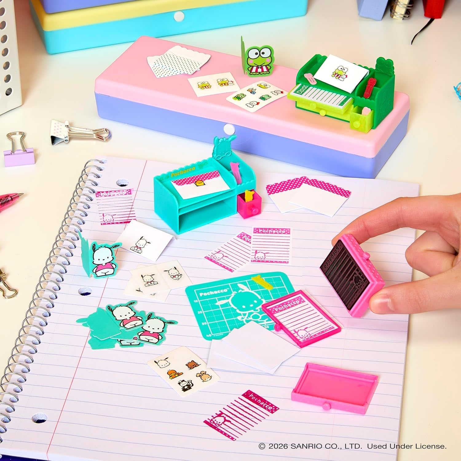 Miniverse MGA Make It Mini Hello Kitty and Friends Serie 3 - Mini oggetti da collezione, Sanrio, cancelleria con repliche retrò, artigianato, fai da te, per collezionisti e bambini dagli 8 anni in su