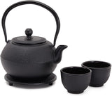 Juvale Set da tè giapponese con teiera in ghisa (1200 ml), piattino e 2 tazze, set da tè stile Tetsubin, nero