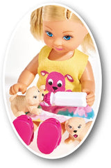 Simba 105733041 - Evi Love Puppy Love con TRE cuccioli, con cuccia e accessori, bambola alla moda, 12 cm, per bambini dai 3 anni in su