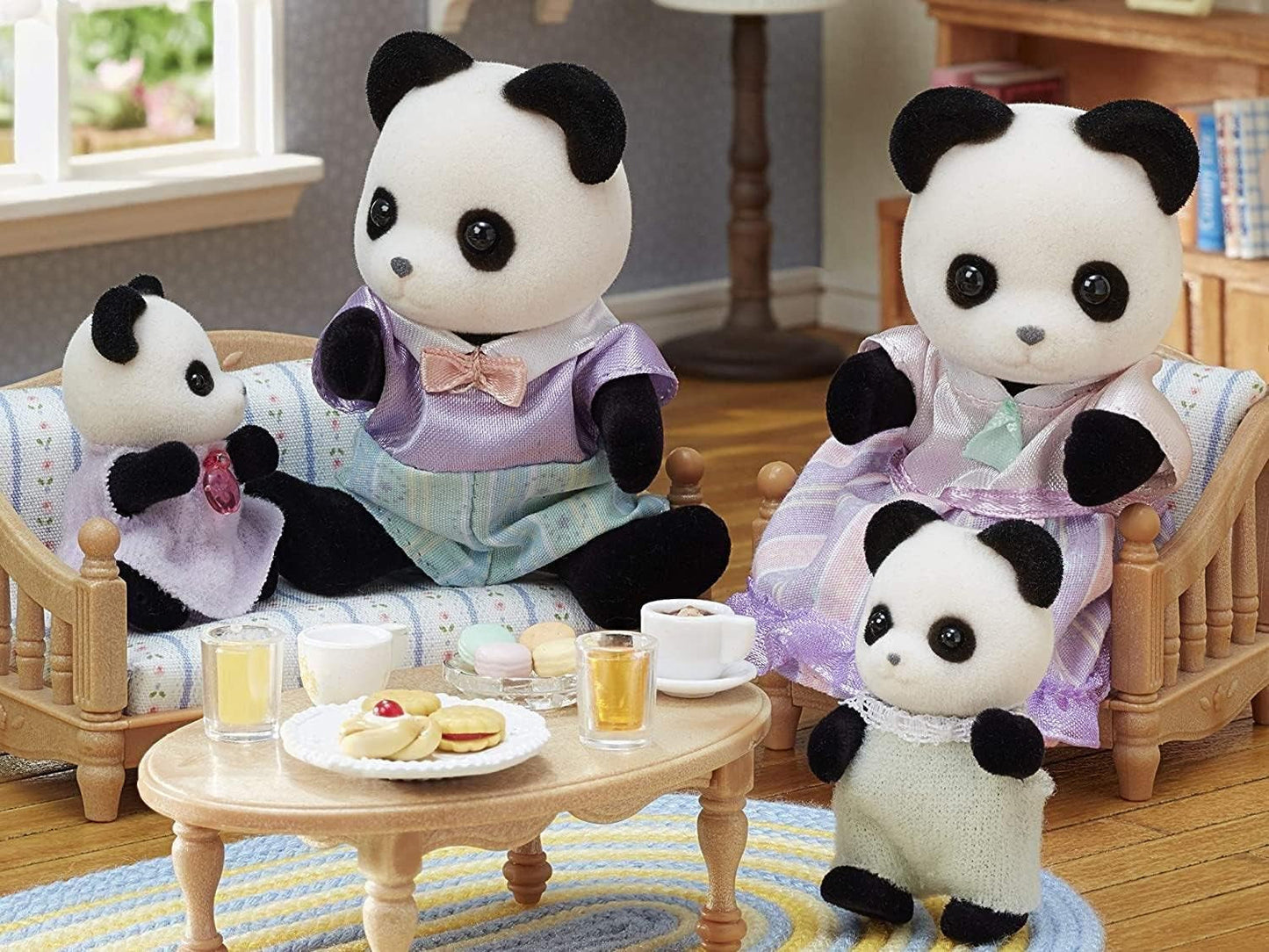 Sylvanian Families L5529 Famiglia Panda - Figure di case delle bambole