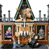 LEGO Harry Potter Tenuta di campagna della famiglia Malfoy, fantastico giocattolo da collezionare ed esporre, regalo per ragazzi, ragazze e fan del mondo magico, idea regalo con 9 minifigure 76453 Set da costruzione Besuche den LEGO-Store