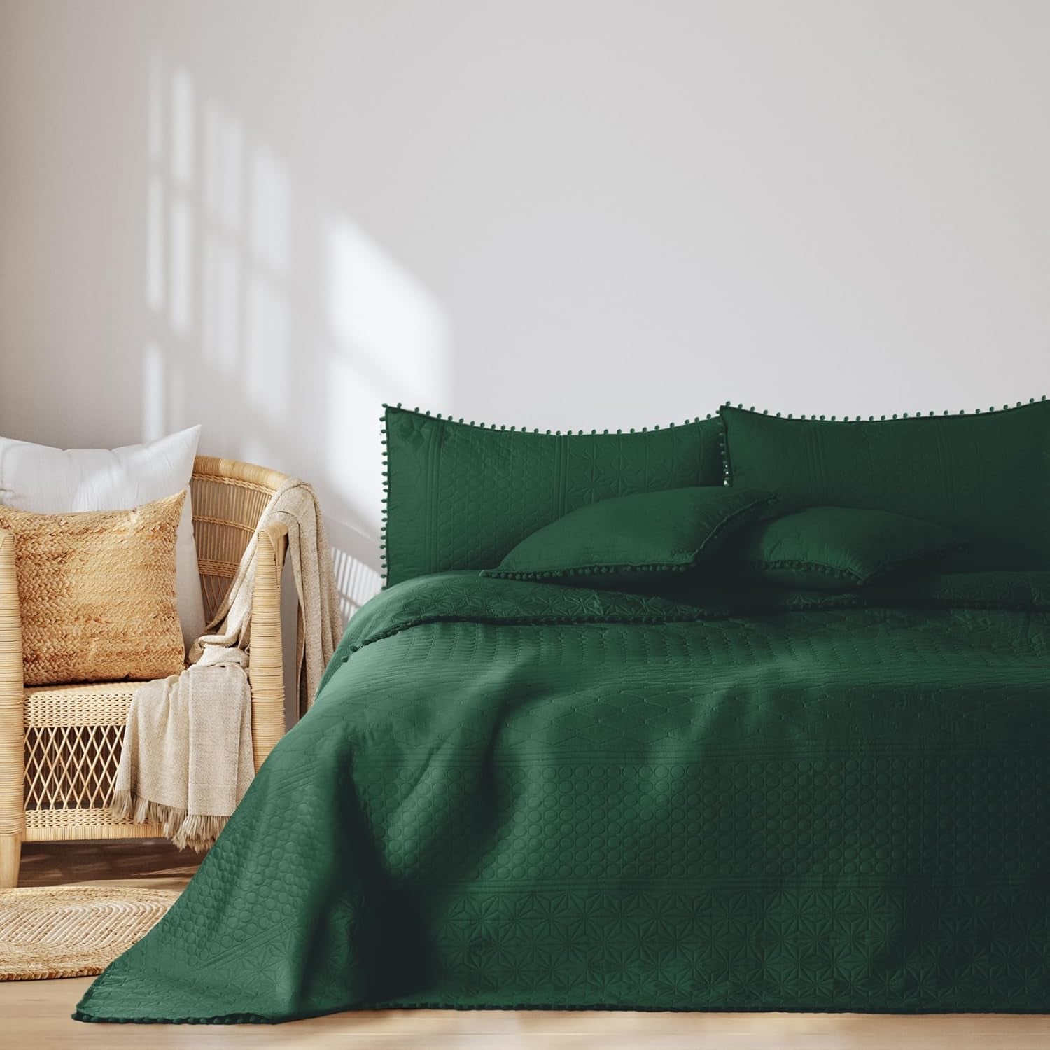 Ameliahome Copriletto con pompon 220X240 Cm Copriletto double face Trapuntatura ad ultrasuoni Poliestere Meadore Grigio Letti e coperte Besuche den AmeliaHome-Store Meadore verde scuro 240X260 Cm