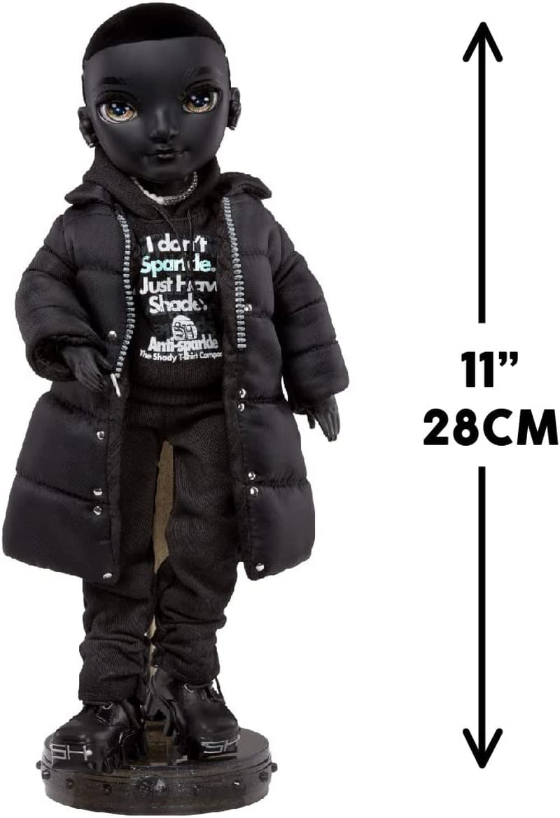 Rainbow High Shadow High - REXX McQueen - Bambola nera alla moda con abiti alla moda e oltre 10 accessori di gioco colorati - Ideale per collezionisti e bambini dai 4 ai 12 anni