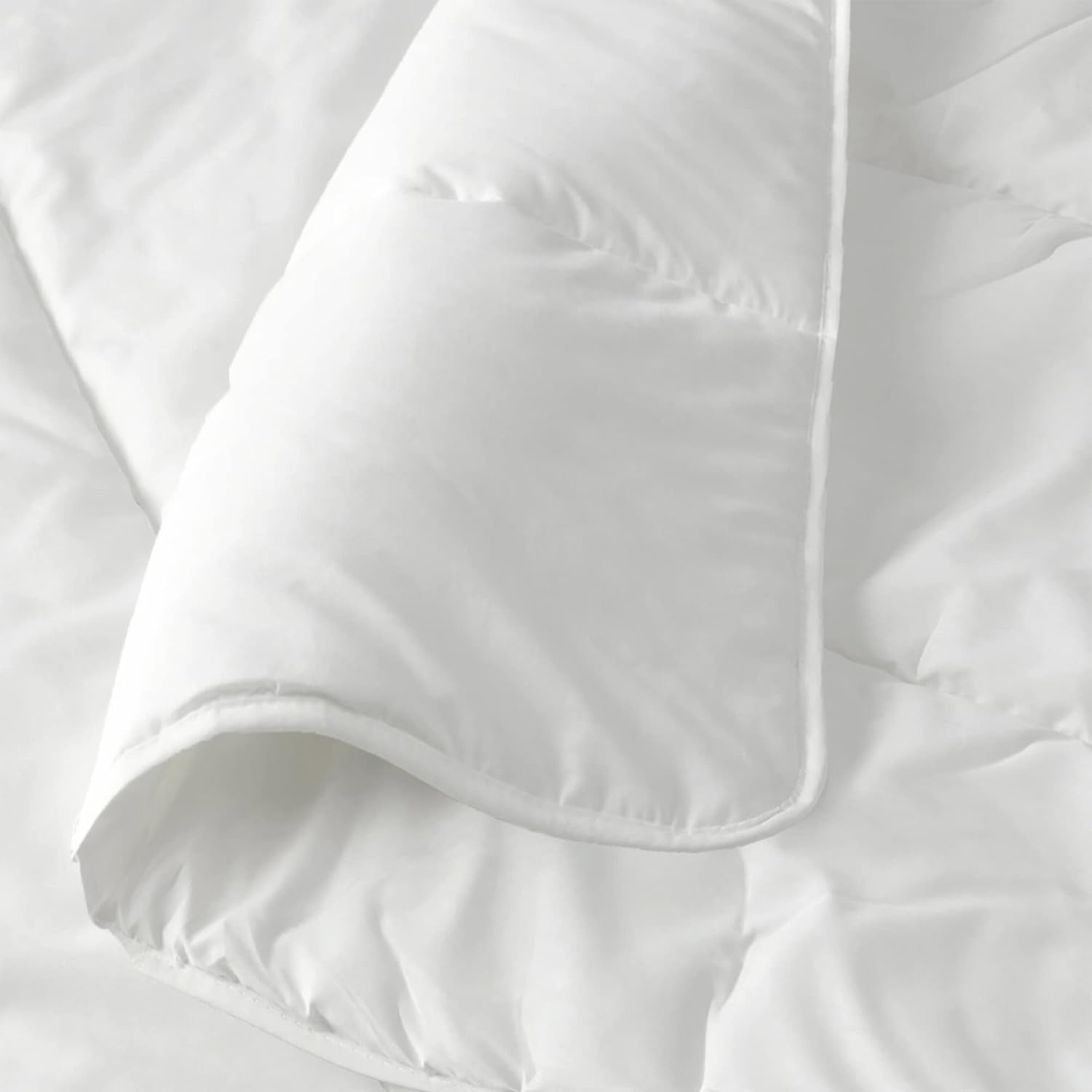 Biancheria da letto italiana Trapunta Invernale Prestige Bianca, 100% microfibra, matrimoniale, 250X200Cm Trapunte e Trapunte Naty Shop