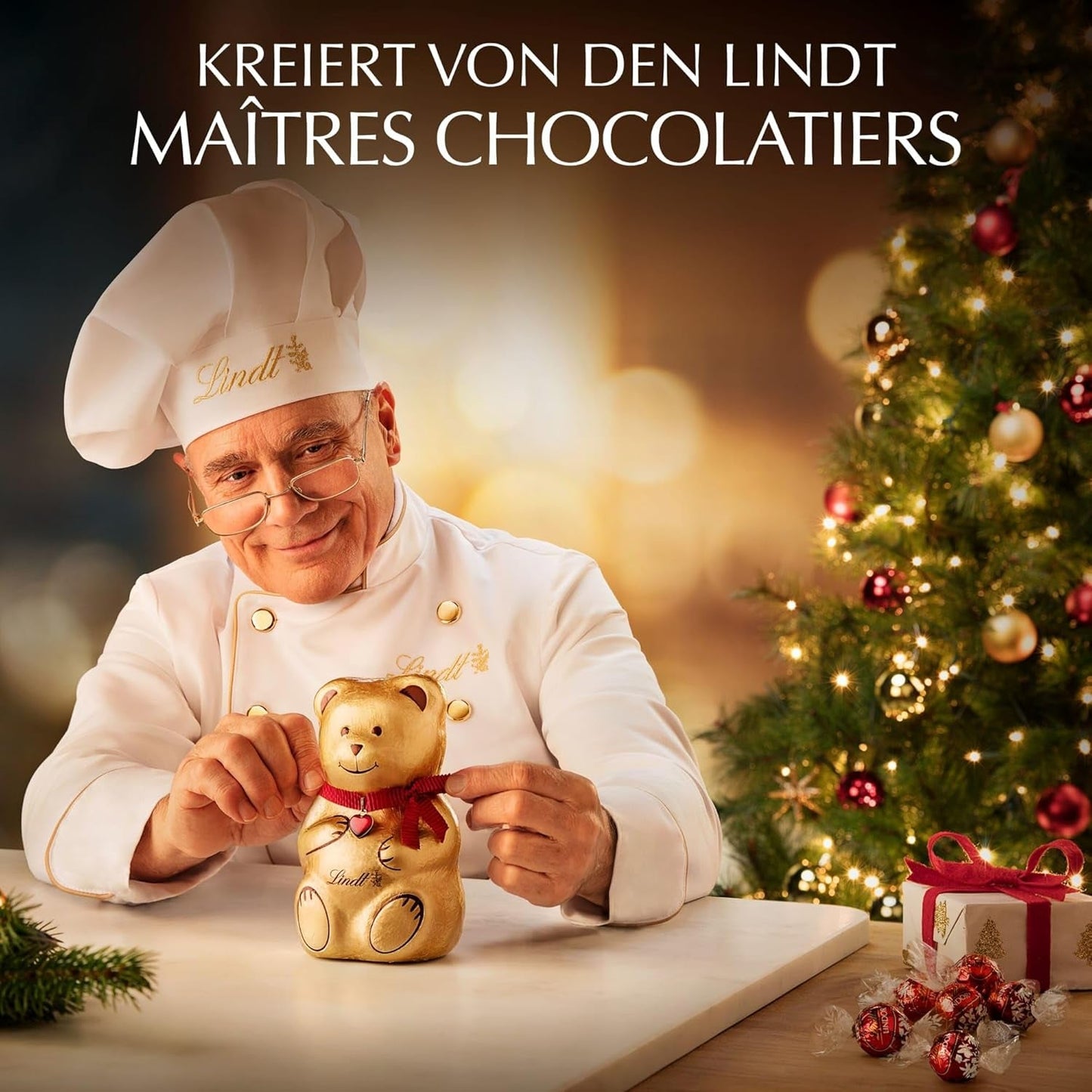 Cioccolata Lindt | Scatola di praline natalizie | Praline natalizie assortite da 200g ricoperte di finissimo cioccolato al latte | Regalo di cioccolato per Natale