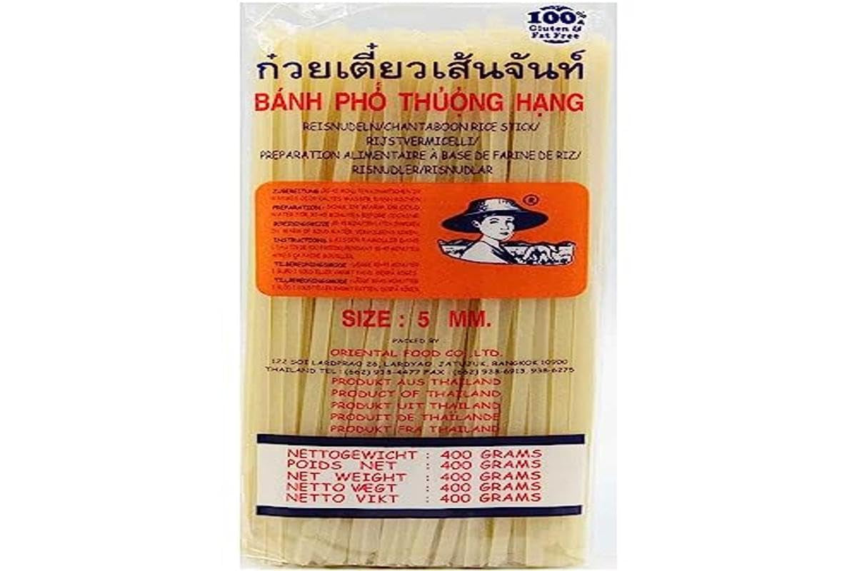 - Spaghetti di riso (a destra) 5 mm, (1 x 400 g)