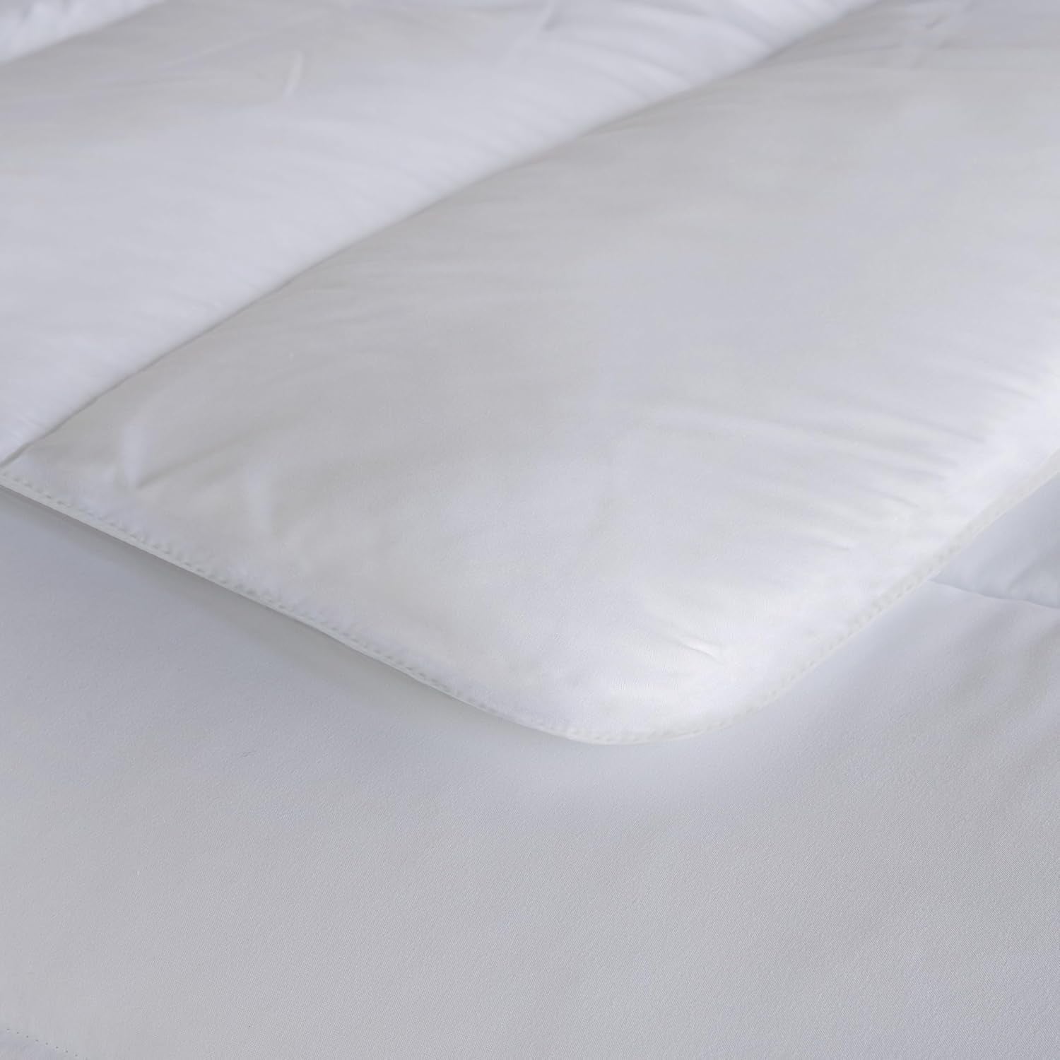 BOEMIA | Trapunta/ Imbottitura letto 120 cm, trapunta 300 G/M², imbottitura anallergica in fibre traspiranti antiacaro, imbottitura extra morbida e antibatterica, misura 200 X 200 cm Trapunte e trapunte Naty Shop