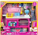 Barbie Malibu Roberts bambola e set da forno da 18 pezzi, inclusi pasta da gioco e ciambella, stampi per croissant e muffin, dai 3 anni in su, HJY19