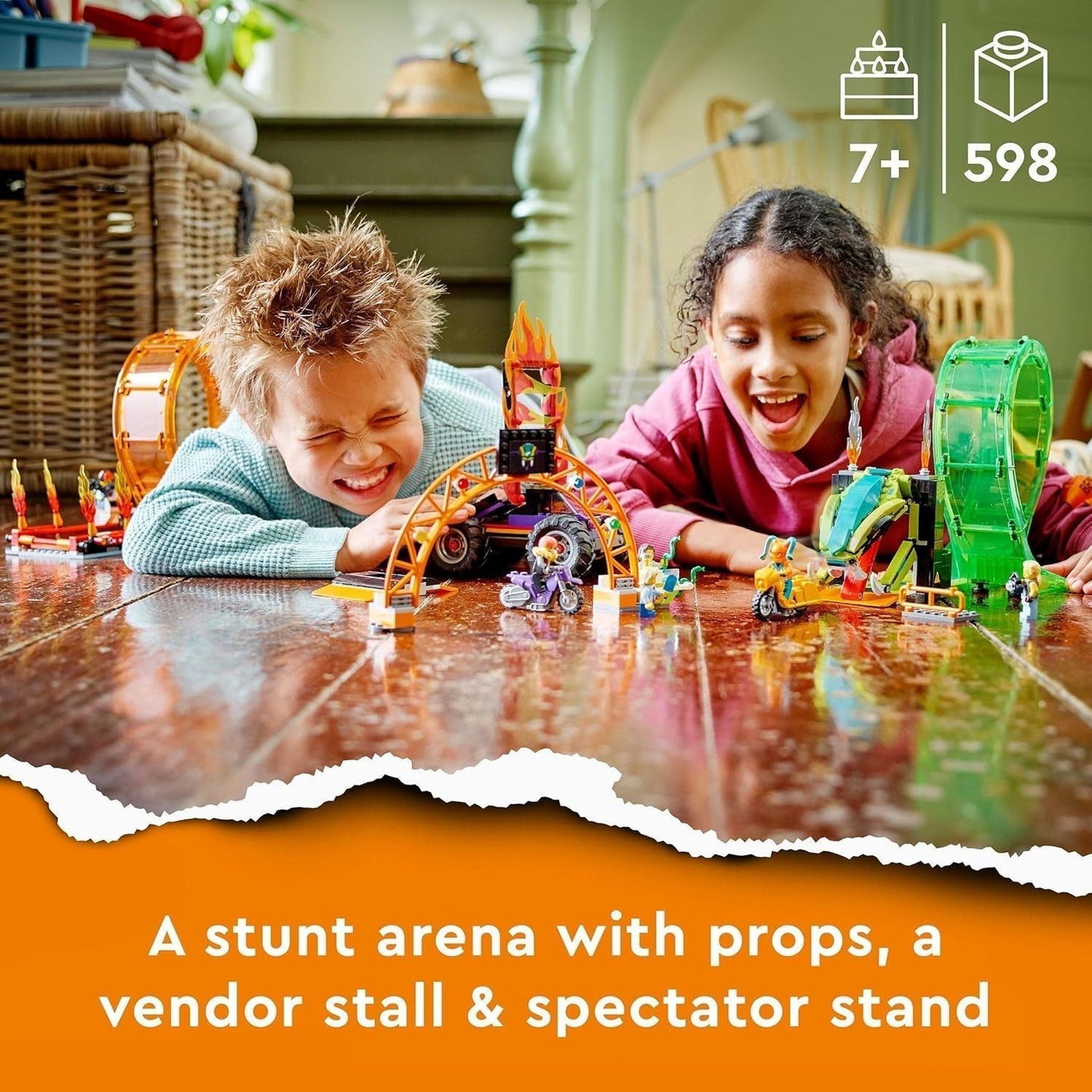 LEGO City Stuntz Spettacolo acrobatico, set a doppio looping, 60339, incl. rampa, monster truck, motocicletta 2X e 7 minifigure, giocattolo per bambini dai 7 anni in su Set da costruzione Besuche den LEGO-Store