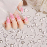 Ciondoli per nail art a forma di cuore 3D, 320 pezzi di ciondoli per unghie in acrilico sottile, strasssteine ​​a forma di cuore con retro piatto 4Mm 6Mm 8Mm Decorazioni per la decorazione di decorazioni per donne e ragazze (4Mm 6Mm 8Mm)