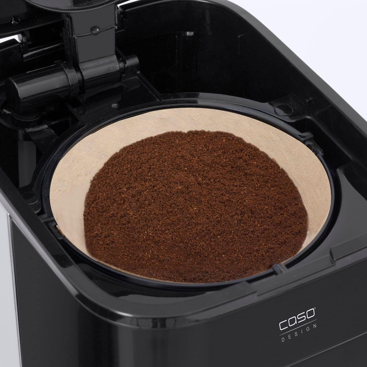 Macchina per caffè espresso CASO Coffee Taste and Style con filtro permanente, 1,5 l, temperatura di erogazione ottimale 92-96 °C, sistema antigoccia, testa di erogazione ottimizzata, acciaio inossidabile, 12 tazze