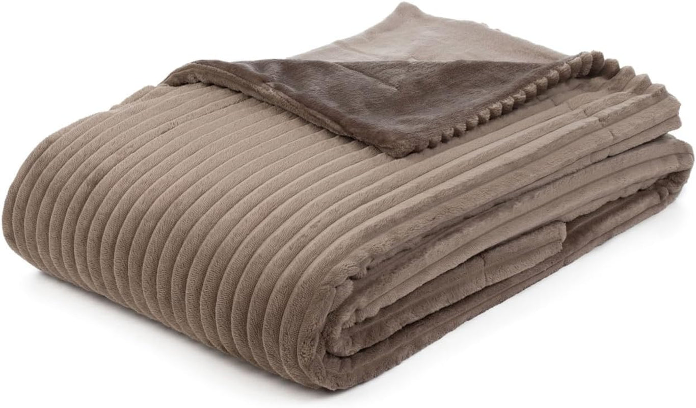 Gözze - Coperta comoda e morbida con effetto velluto a coste, 1620 g/pezzo, 150 X 200 cm - cannella Letti e coperte Besuche den Gözze-Store Taupe