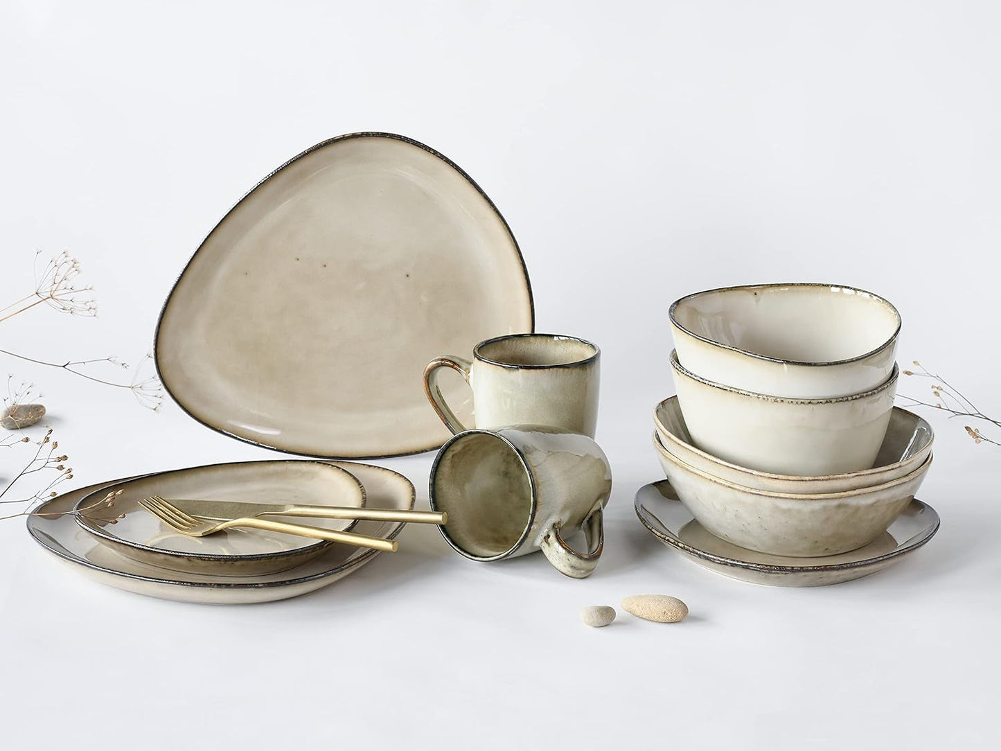CreaTable, 23769, Serie CLOUDY, Sabbia, Set di stoviglie da 10 pezzi, Servizio combinato in porcellana, Lavabile in lavastoviglie e adatto al microonde, Produzione di qualità