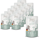 MjAMjAM - Cibo umido premium per gatti - Busta comprimibile - DUO con vitello raffinato e aringa, confezione da 12 (12 x 125 g), senza cereali