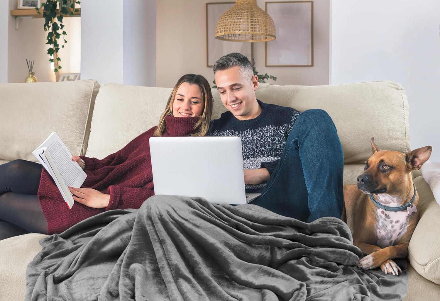Utopia Bedding Coperta in Pile Accogliente [228X228 Cm, Grigio] Coperta Morbida, Leggera, Calda e Soffice Coperta Comoda e Traspirante per Letto Divano Divano Letti e Coperte Besuche den Utopia Bedding-Store