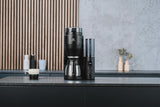 Melitta AromaFresh Therm Pro X - Macchina per caffè espresso con filtro, macinacaffè integrato, serbatoio dell'acqua rimovibile, caraffa termica in acciaio inossidabile e funzione timer, per un massimo di 8 tazze di caffè, nero/argento