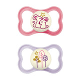 Succhietti in silicone MAM Air, confezione da 2, design extra leggero e arioso, succhietto per bambini adatto ai denti, in silicone speciale MAM SkinSoft con scatola per ciuccio, 6-16 mesi, orsetto/rinoceronte
