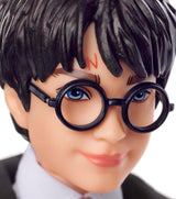 Mattel Harry Potter - Bambola da collezione (circa 26 cm) con uniforme di Hogwarts, tunica e bacchetta di Grifondoro, giocattolo da 6 anni FYM50 Action Figures Naty Shop